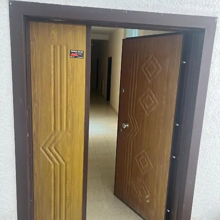 S&E Apartment Pogradec Exterior photo